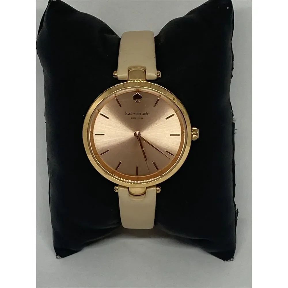 Kate Spade New YorkβHolland 0812 Women's Beige Leather Analog Quartz Watch MP626
